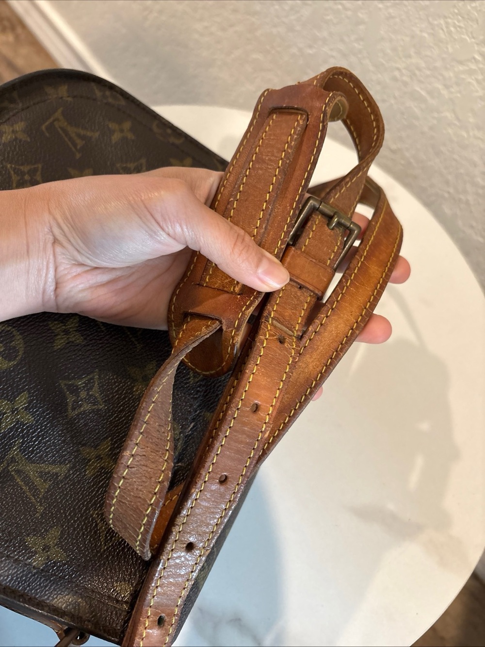 Louis Vuitton GM Saint Cloud Brown Monogram Crossbody Bag - Picture 14 of 16